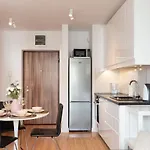 Rakowska - Miejsce W Garazu W Cenie - Parking Spot Included Appartement *