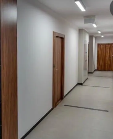 Rakowska - Miejsce W Garazu W Cenie - Parking Spot Included * ワルシャワ